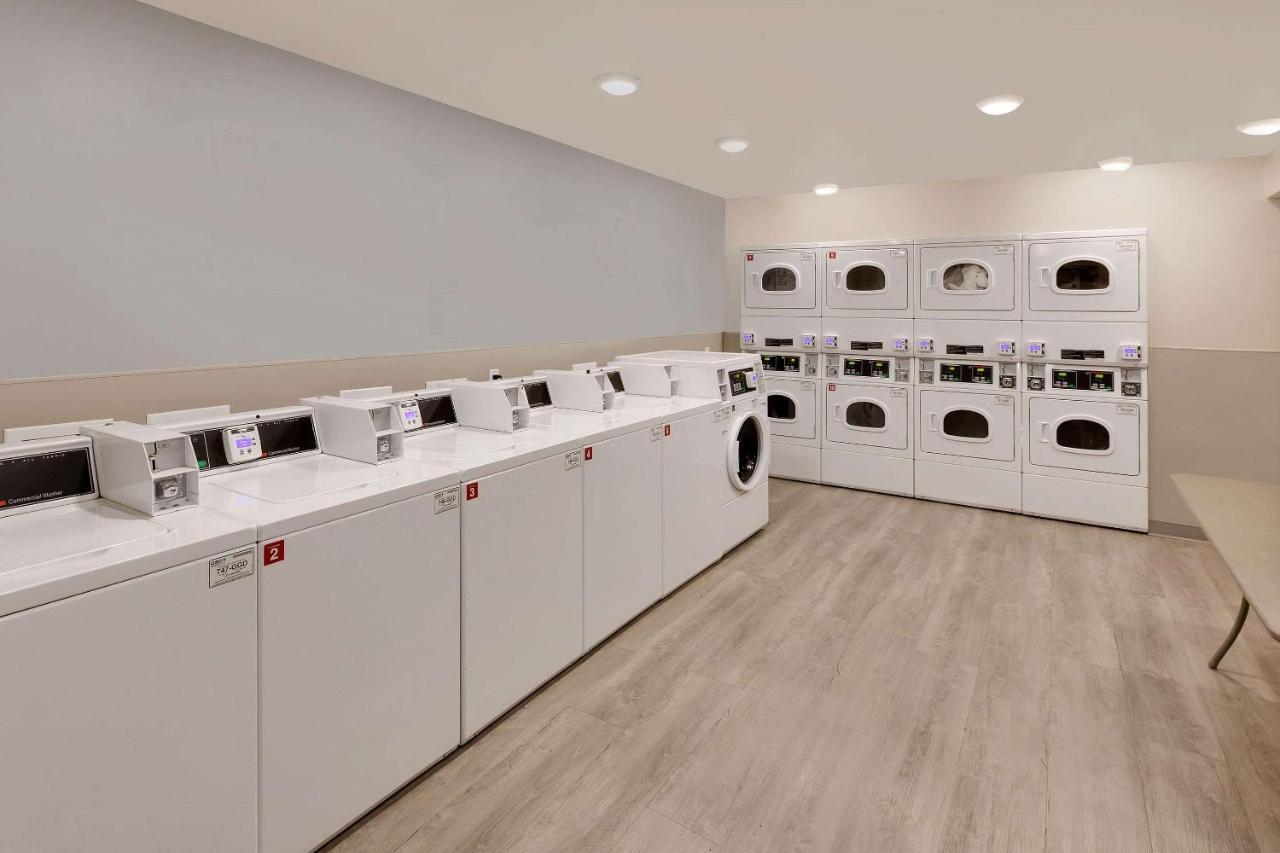 Woodspring Suites Bakersfield East 外观 照片