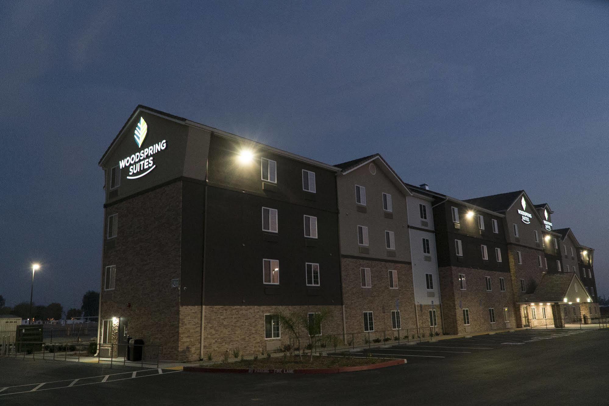 Woodspring Suites Bakersfield East 外观 照片