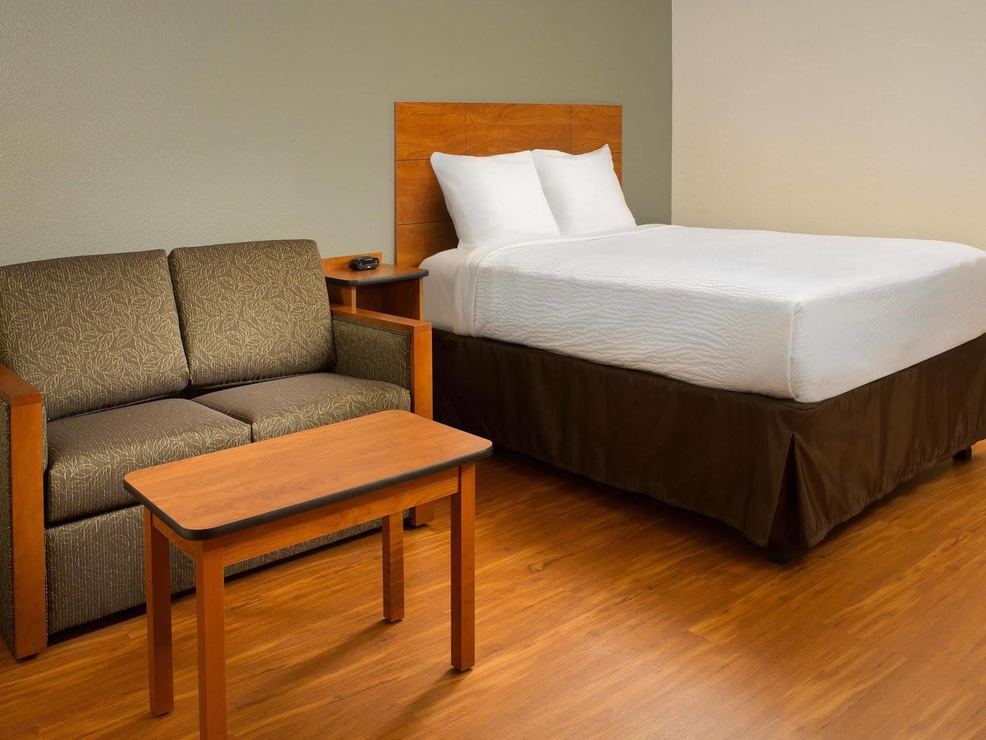 Woodspring Suites Bakersfield East 外观 照片